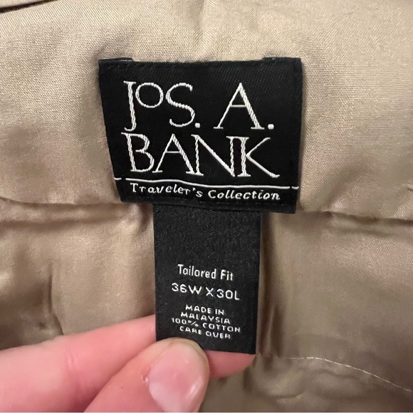 Jos. A. Bank Traveler’s Collection Tailored Fit Golf Chinos - Picture 4 of 4